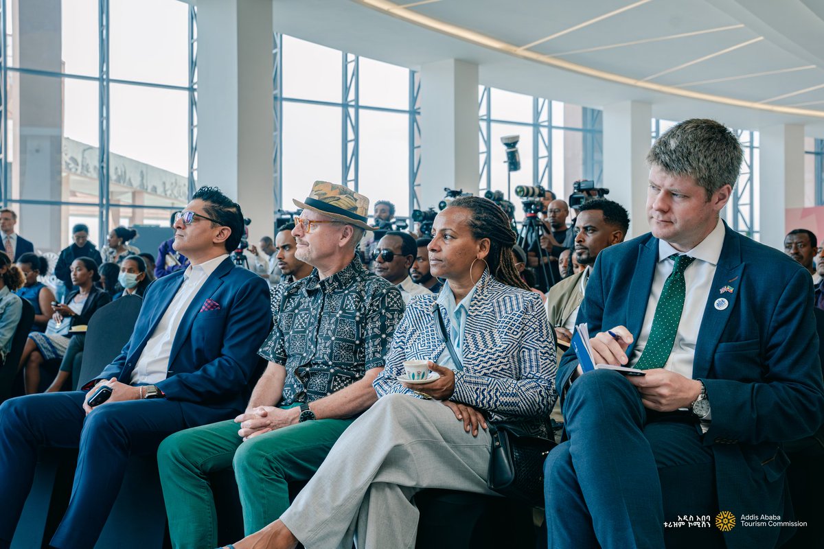 Visitaddis_et's tweet photo. CRAFT ADDIS is setting the tone π₯
Todayβs press conference just lit a spark across as key partners and sponsors came together to push creativity into its next era.
Big ideas. Bold moves.
A city ready to create louder than ever.
#visitaddisababa #CraftAddis #AddisAbaba https://t.co/S9Ka7YRsPK