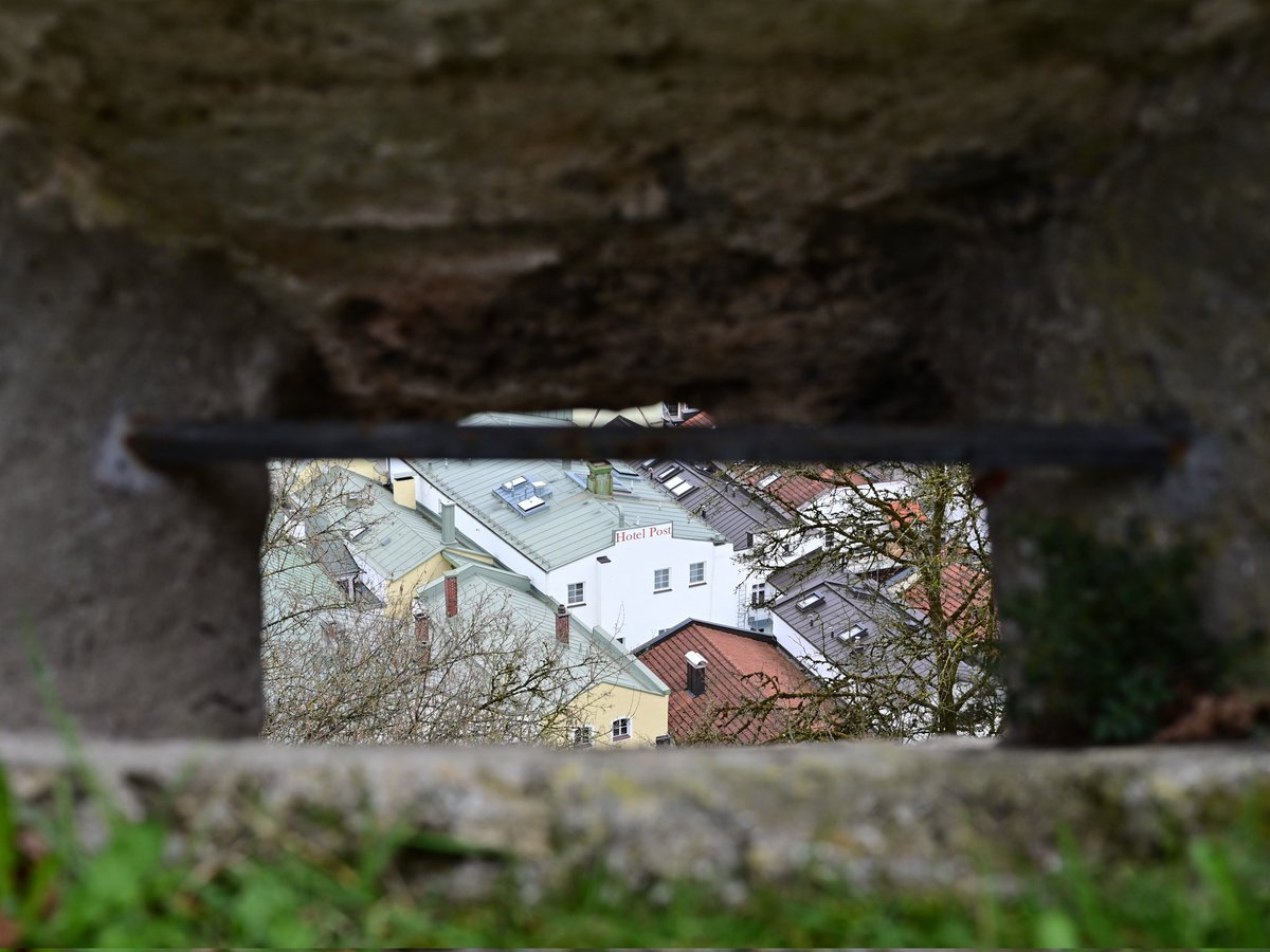 Throjaphoto's tweet image. #4gewinnt #ConnectFour

Ausblicke auf der weltlängsten Burg zu #Burghausen. 🏰 

#Castle #Bavaria #Germany