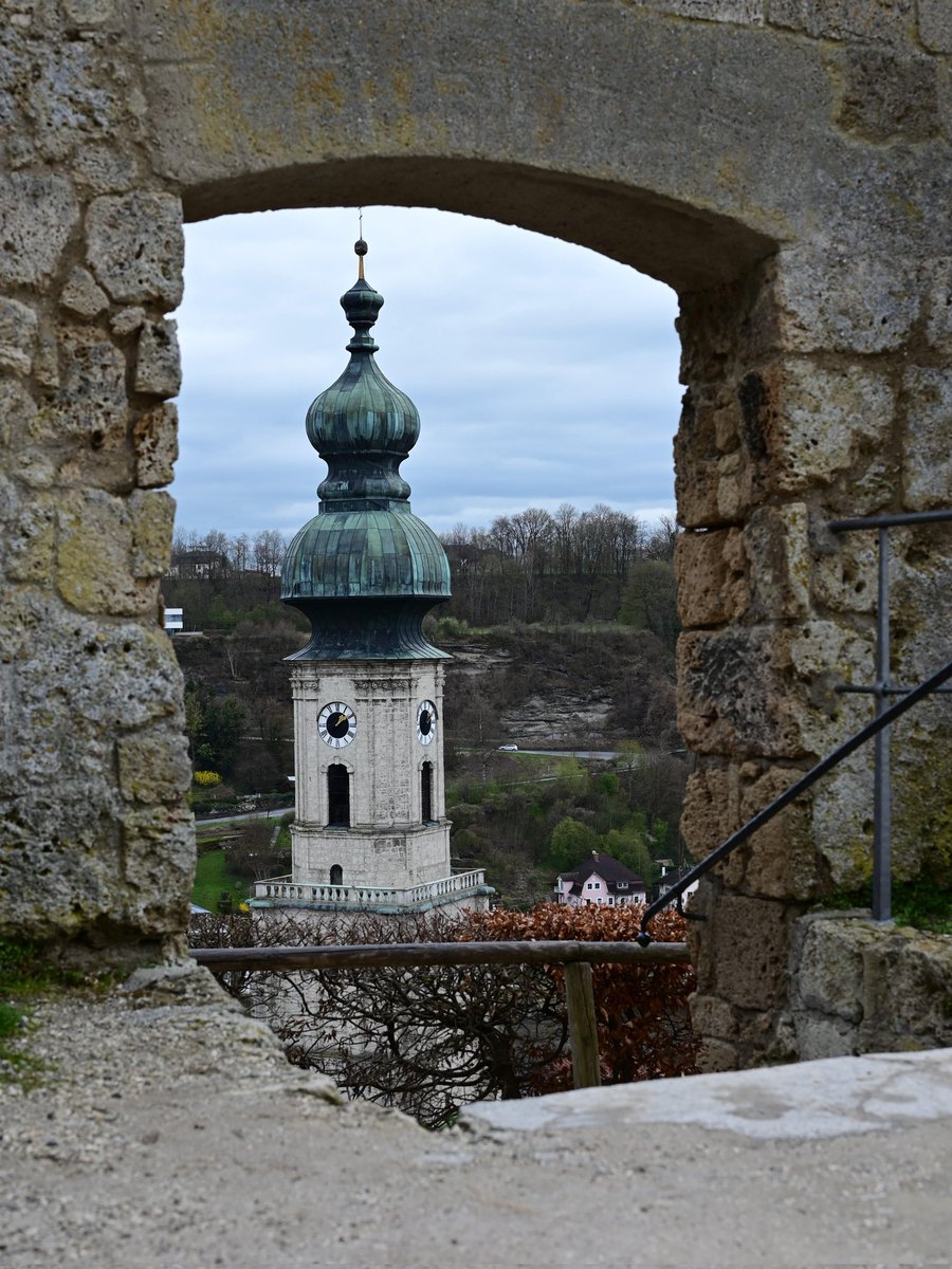 Throjaphoto's tweet image. #4gewinnt #ConnectFour

Ausblicke auf der weltlängsten Burg zu #Burghausen. 🏰 

#Castle #Bavaria #Germany