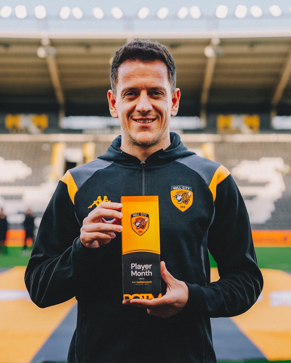 Hull City tweet media