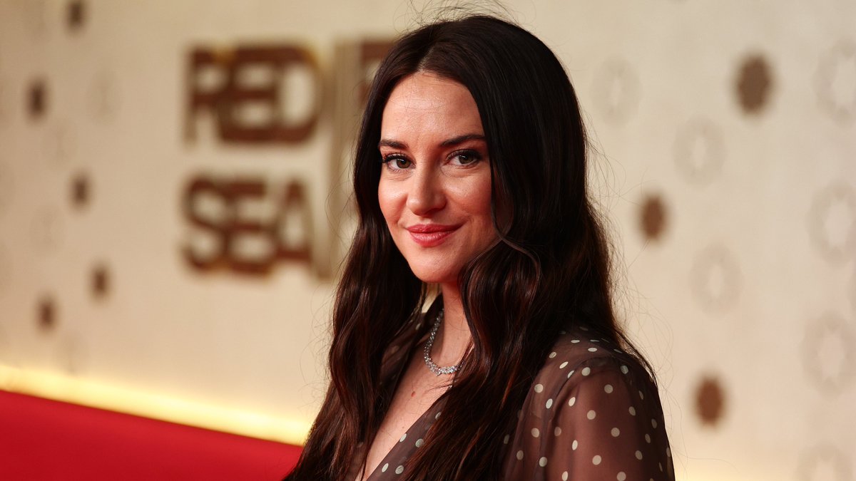 EXCLUSIVE: Emmy Award winner and 'The Pitt' star Katherine LaNasa has been cast in Hulu‘s 'Count My Lies,' from former 'This Is Us' executive producers/co-showrunners Isaac Aptaker and Elizabeth Berger.

LaNasa will play Tracy, Sloane’s (Shailene Woodley) mom