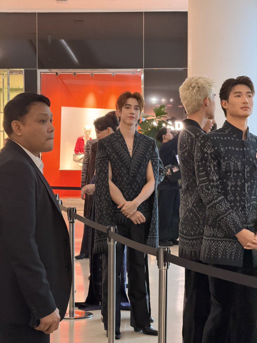 คลังวิดีโอของแฟรงค์ 🐻 tweet media