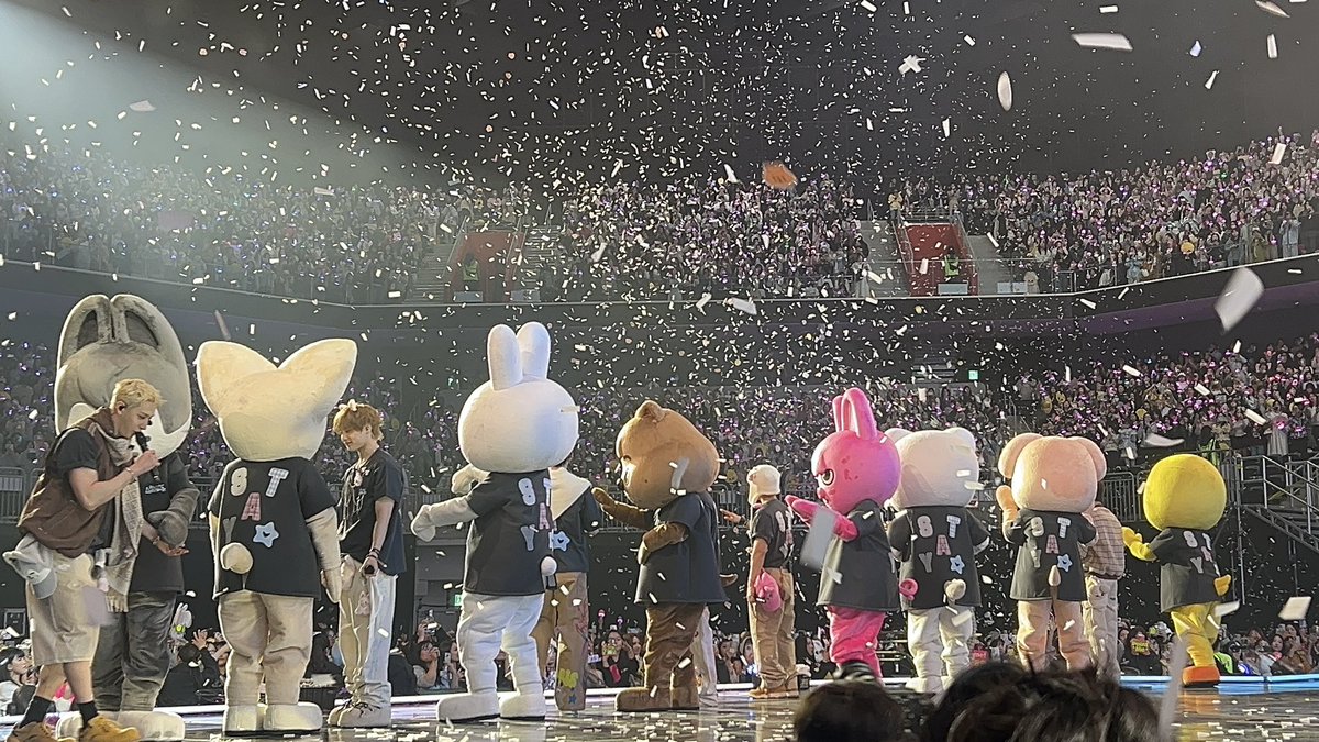 320HAO's tweet photo. 2주동안straykids하느라고생많앗어요🫧💕🫰🏻-with 시네마보고같이울컥한개황프님..- https://t.co/eGyWrnPijM