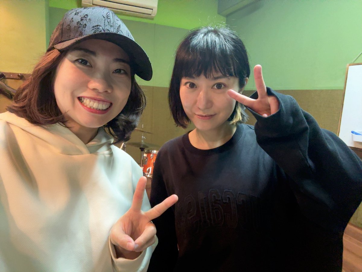 翠みどり4/8初あこちゃん🎹.4/30.5/17昼BDワンマングレイプス.6/3.7/3.8/21 tweet media