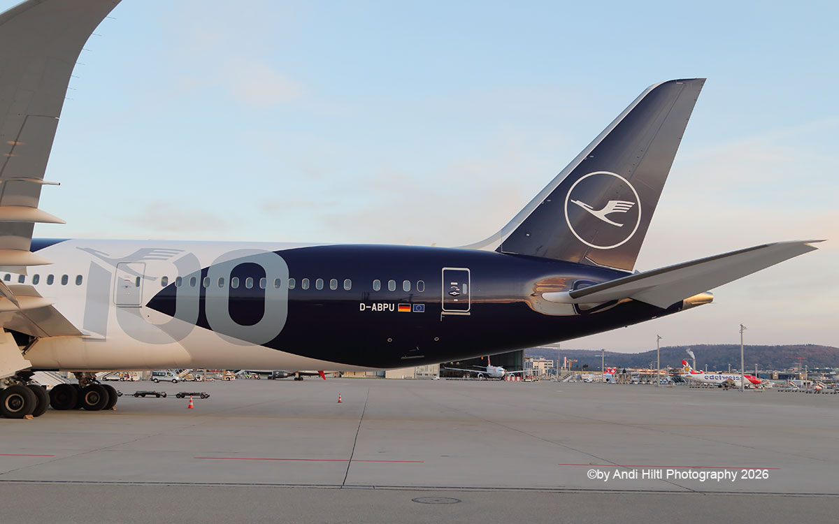 DC10lover's tweet image. Lufthansa Boeing B787-9 Dreamliner D-ABPU / ZRH 06. April 2026
More detailed photos of the stunning B787-9
@Lufthansa_DE
@BoeingAirplanes
@zrh_airport
#avgeeks #aviation #aviationlovers #jetphotos #plane #planes #planespotters #spotter #aircraft #aviationphotography #Lufthansa