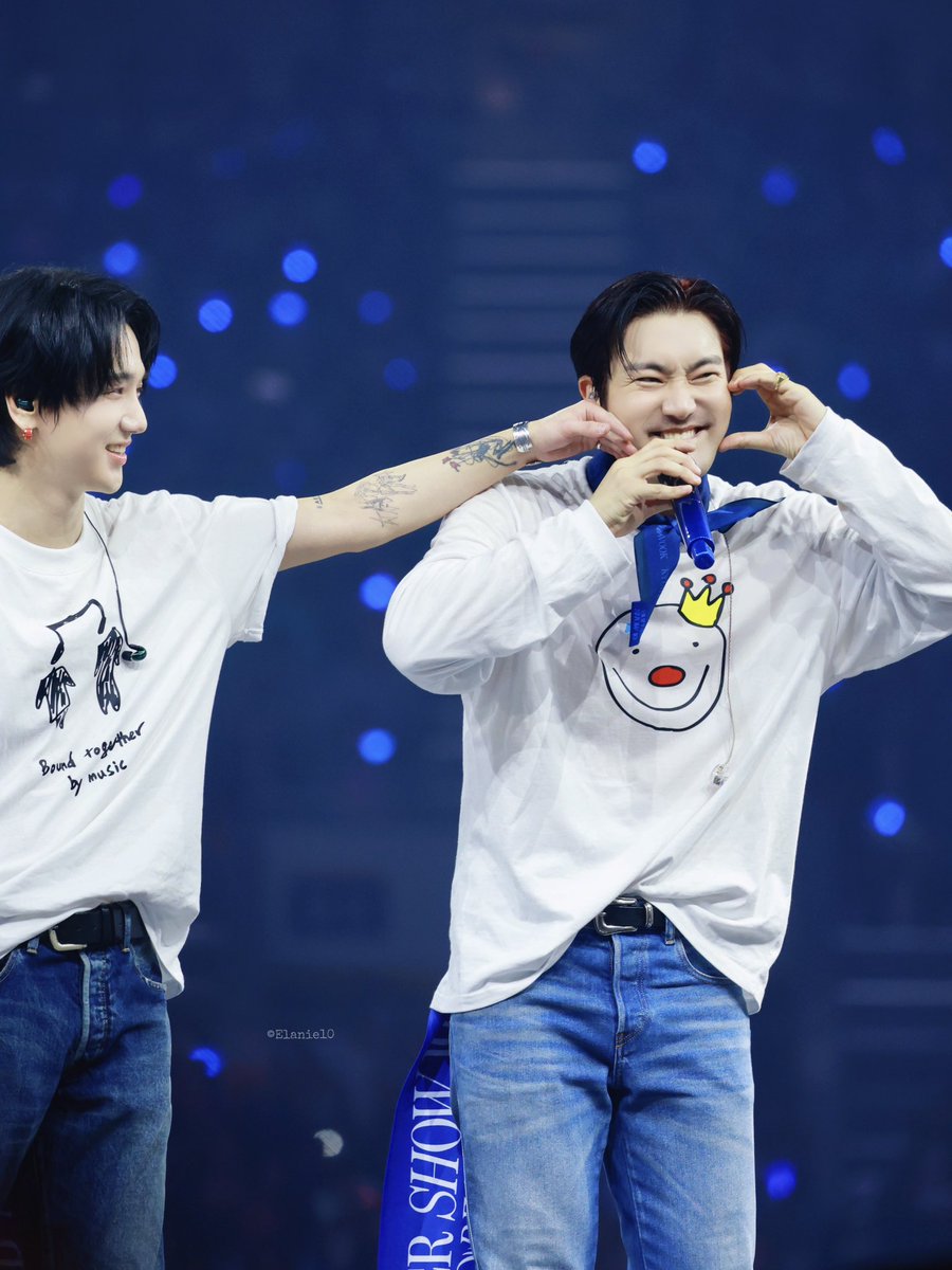 elanie082418 tweet media