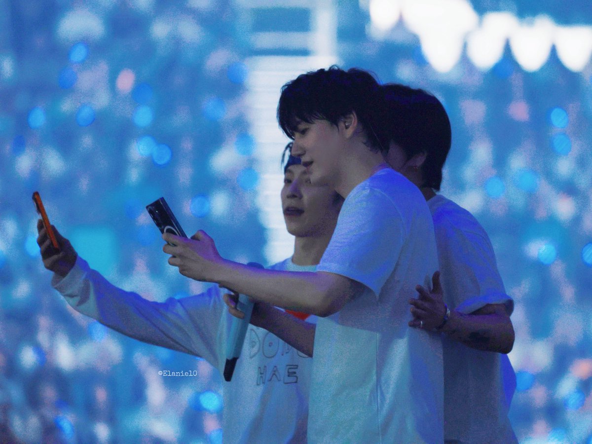 elanie082418 tweet media