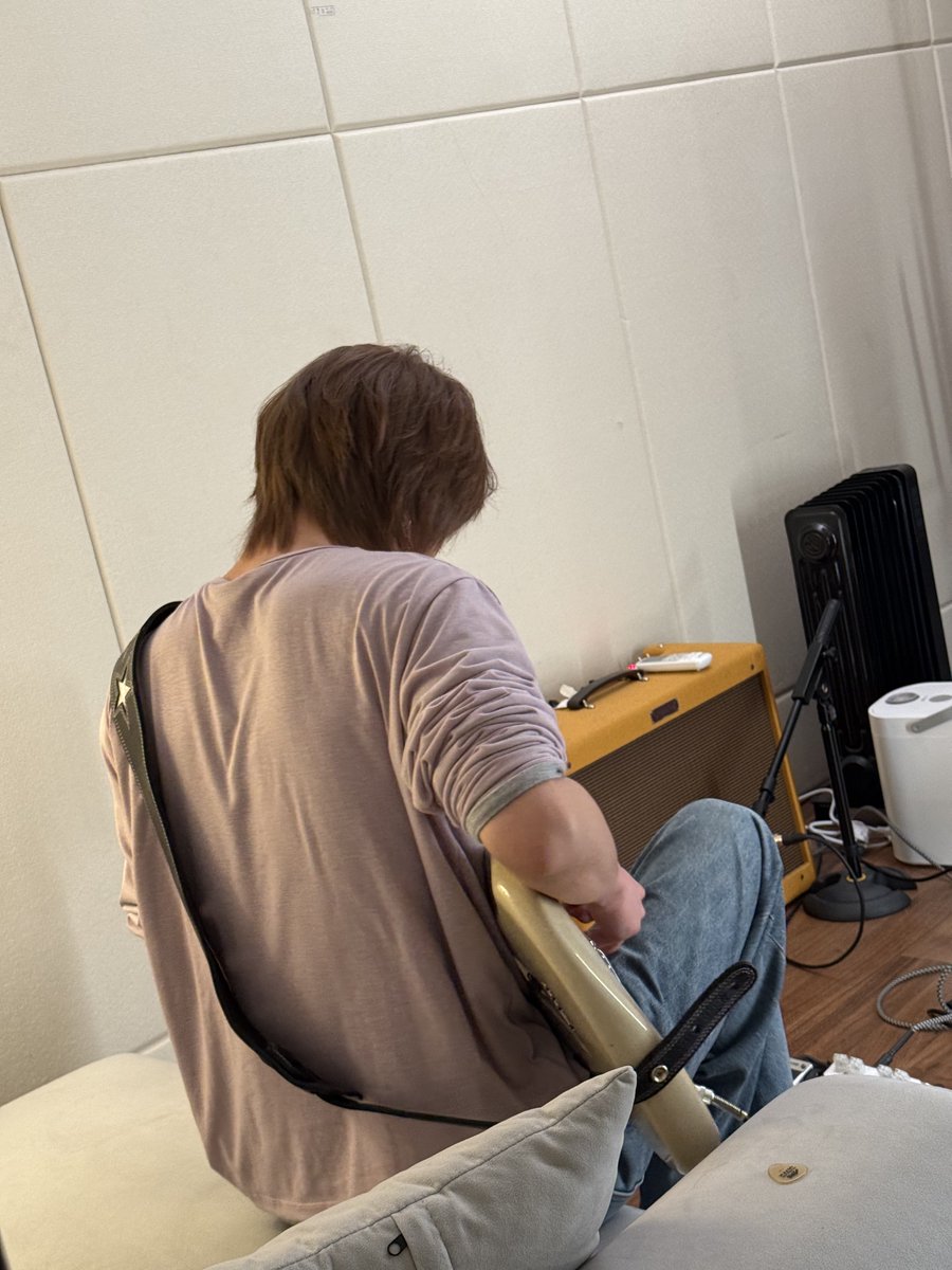 Dragon Pony tweet media