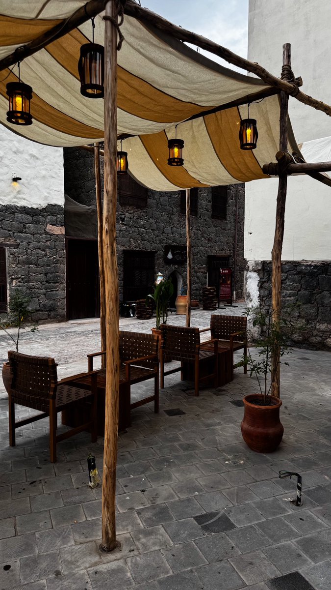 إيناس .. tweet media