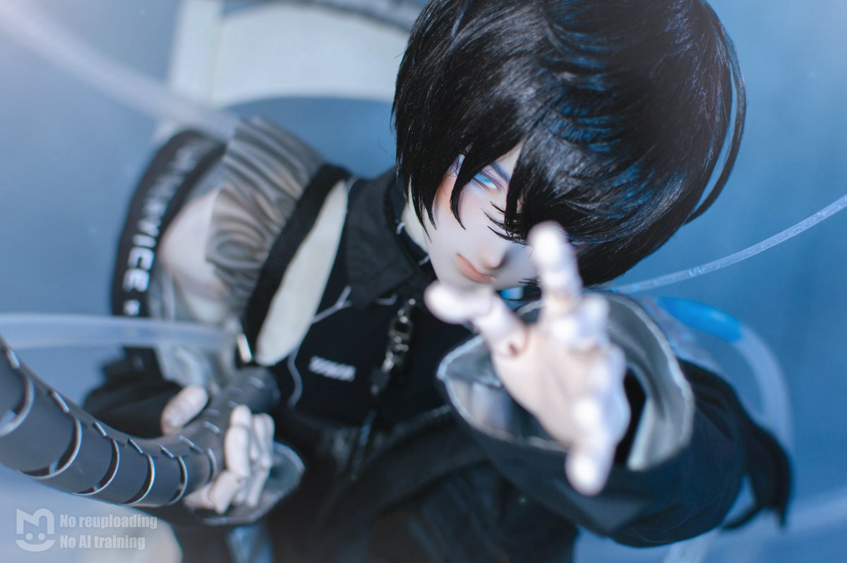 ᴹᴱᴸᴼˢ:) tweet media