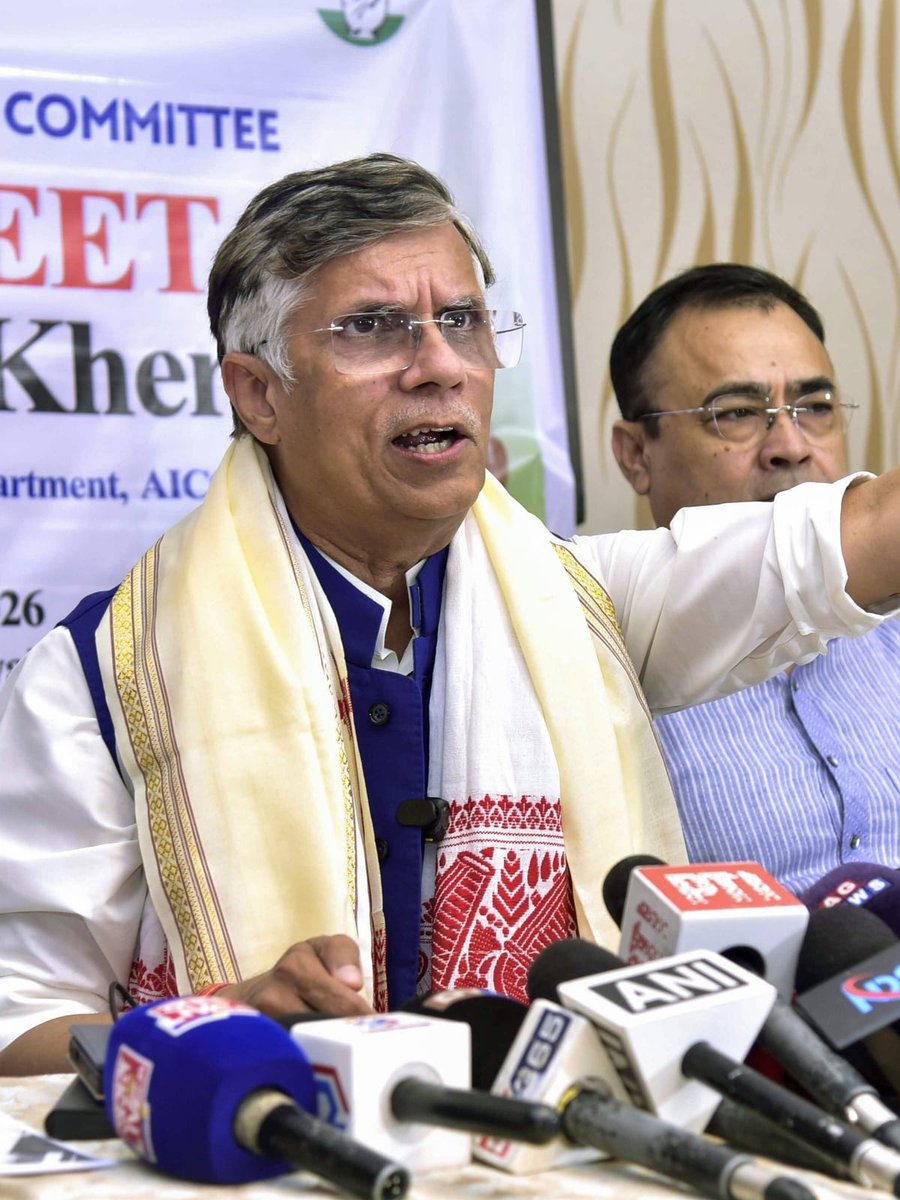 Awesh Tiwari tweet media