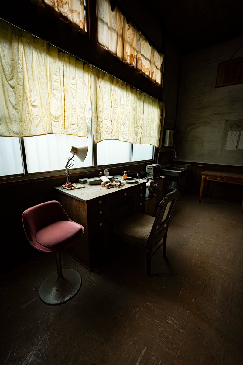 komamasa's tweet image. 村を支えた大きな医院・・・・
#廃墟　＃Urbex　＃abandoned