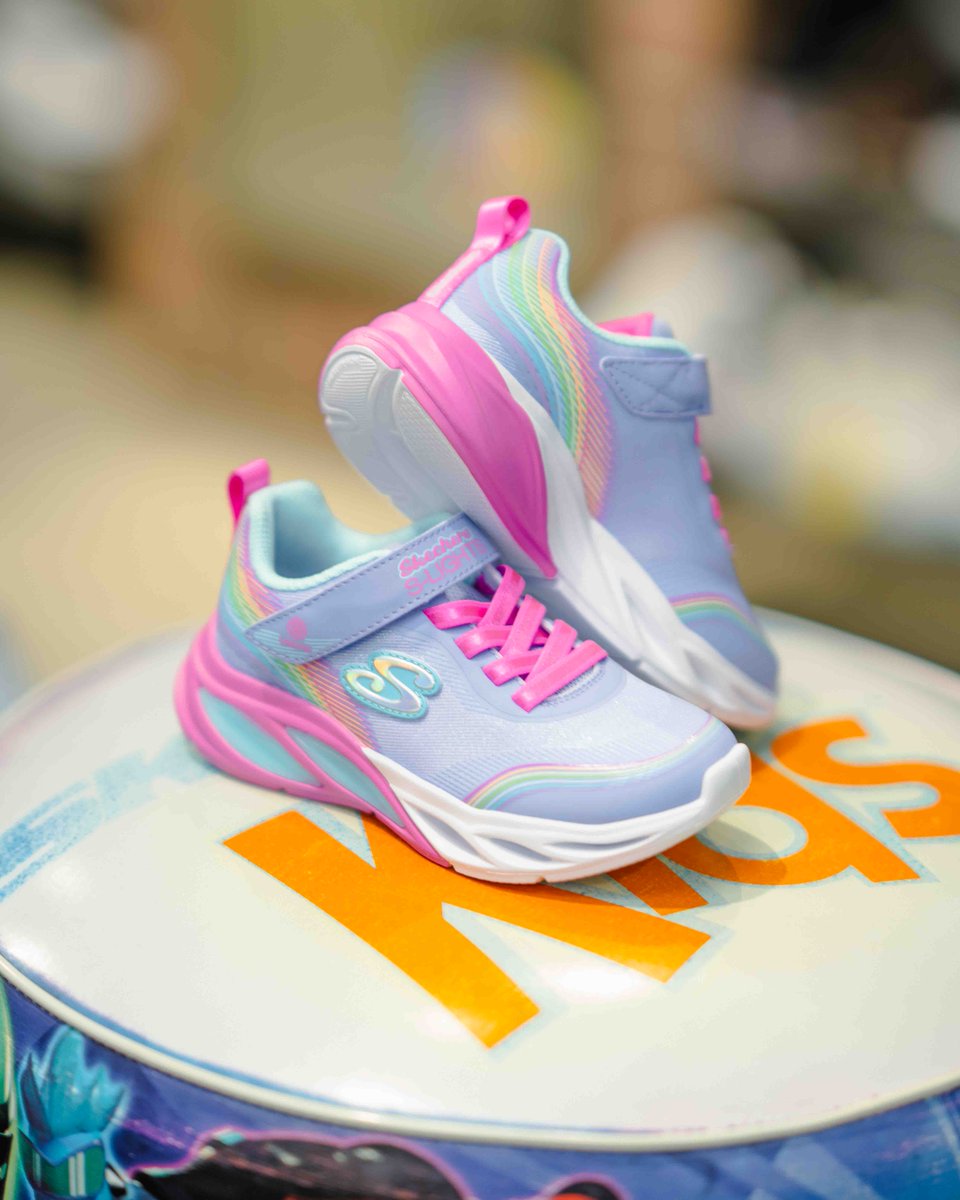 TheMallOfAfrica's tweet image. Fresh drops just landed 👟🔥

The latest from Skechers is here! Made to move with you, wherever the day takes you.

Which pair are you choosing? 👀👇

#MallOfAfrica #Skechers #NewArrivals #SneakerStyle