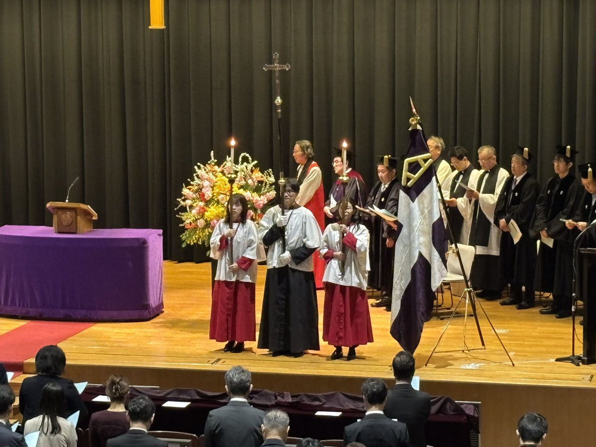 〈立教大学大学院 入学式〉
経済学研究科経済学専攻 博士課程前期課程社会人コース・経営学研究科経営学専攻・ビジネスデザイン研究科・社会デザイン研究科社会デザイン学専攻・人工知能科学研究科の皆様、ご入学おめでとうございます！

#春から立教　#立教クラブサークル　#入学式