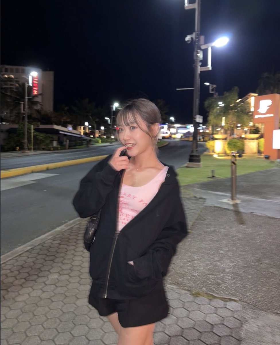 よྀིん tweet media