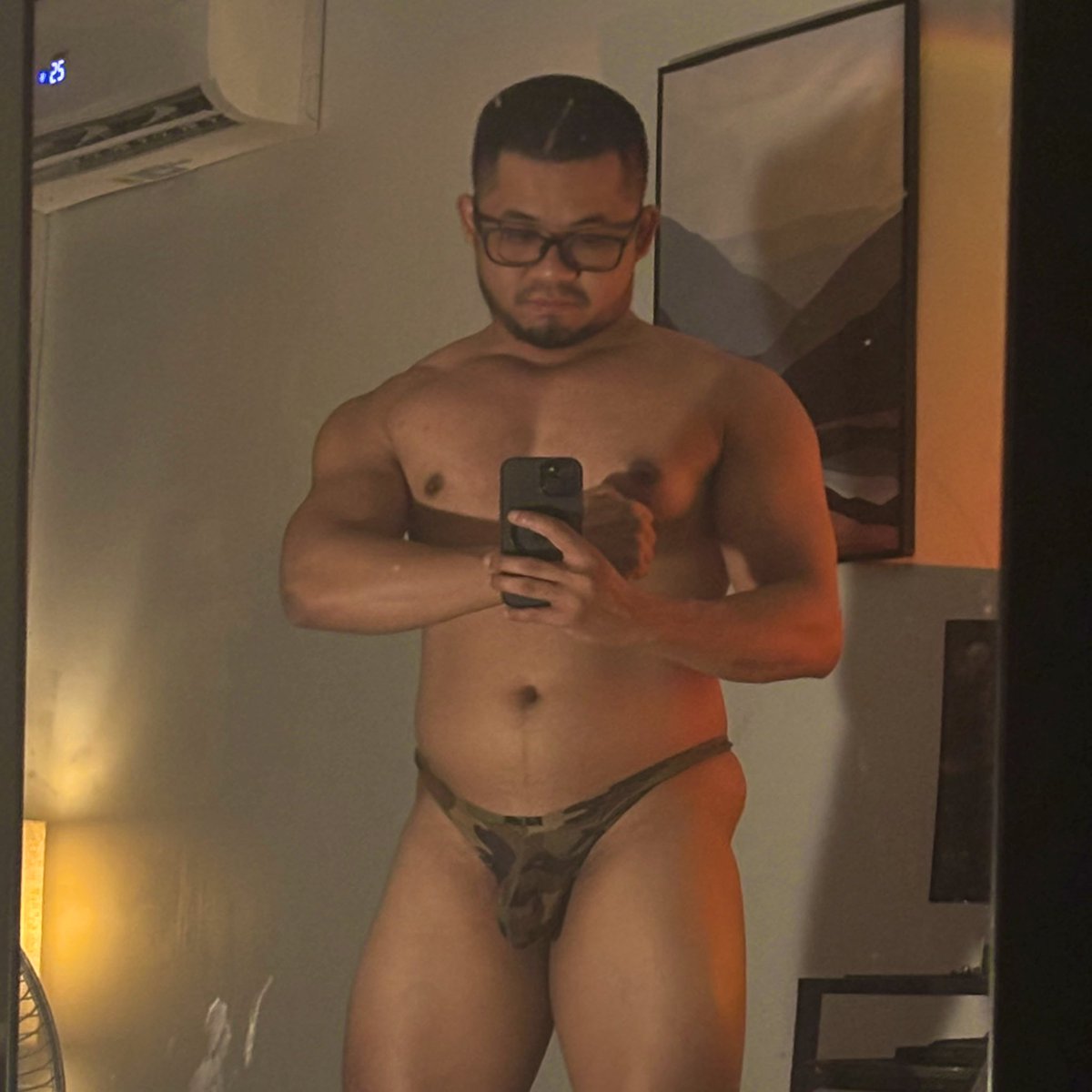 โทนี่โทนี่ tweet media