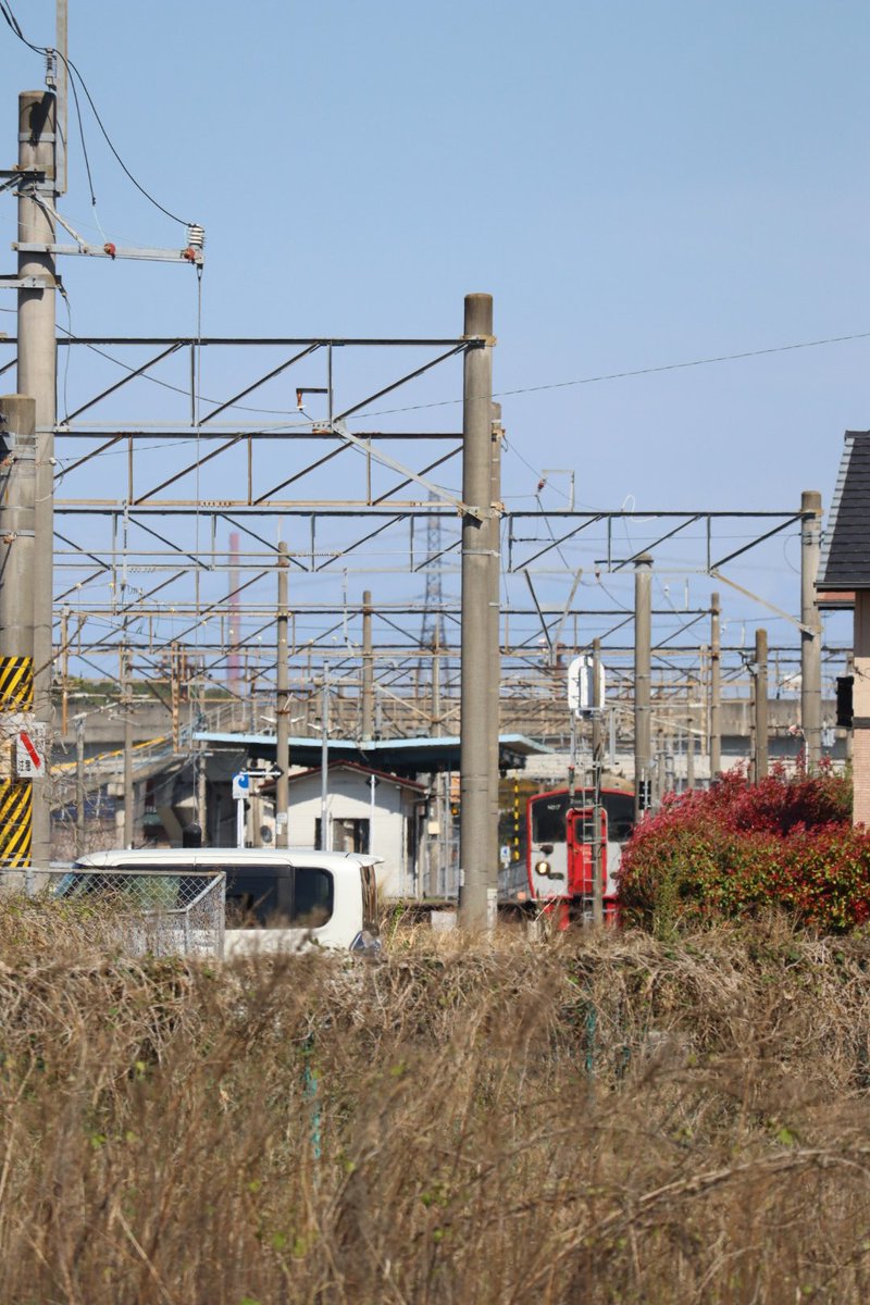 jikko680687's tweet image. 【今日の815系】2026/4/7(Tue)
4650M普通 臼杵14:17発 中津行き(中津16:41着) 815系 NO17編成(分オイ)
※側面安全カメラ取付済み車両

#815系 #NO17 #大分車両センター #JR九州 #日豊本線 #大在駅 #坂ノ市駅