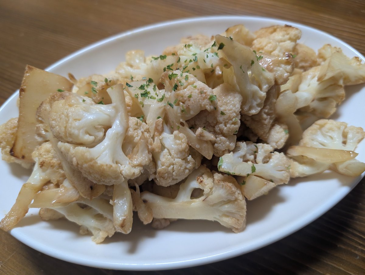 しげきち tweet media