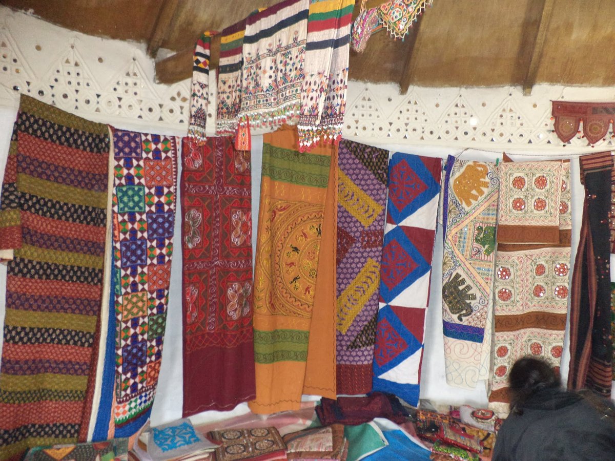 amour_propre22's tweet image. #Colours  #theme_pic_India_colourcombo