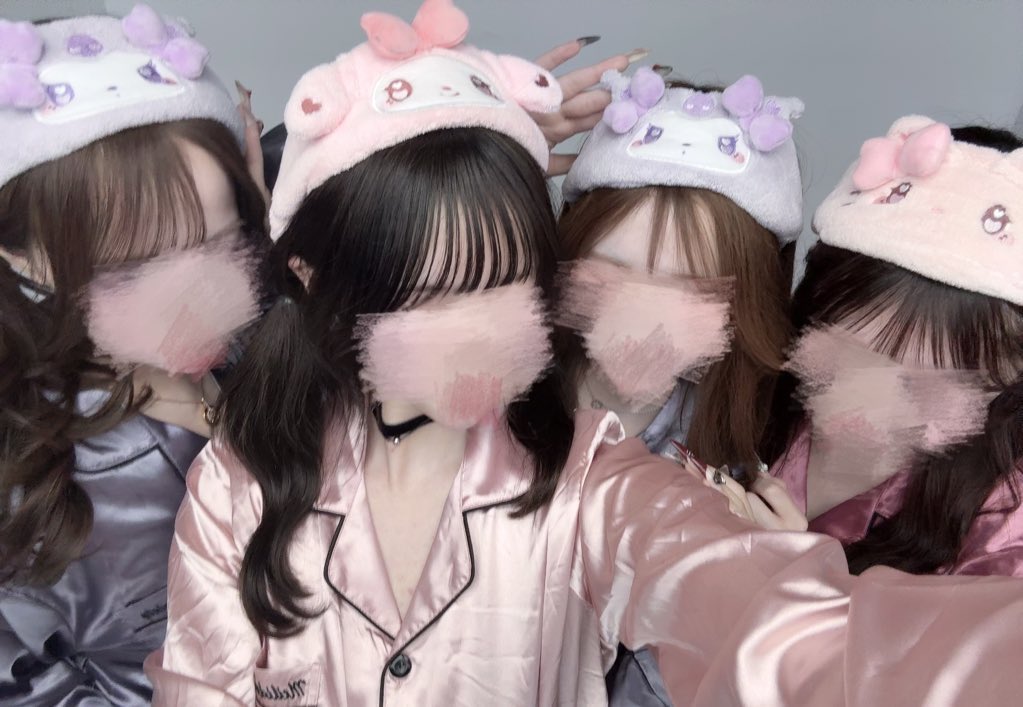 lpslzr3_'s tweet photo. ぱじゃまぱーてぃー、わず（わず過ぎ） https://t.co/cZgCmNmIl7