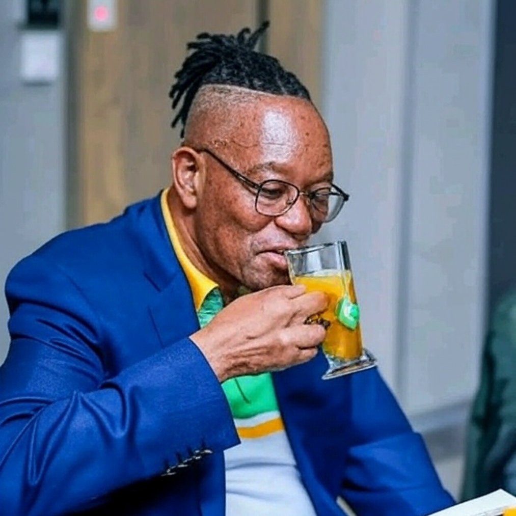 Amukelani Moyani tweet media