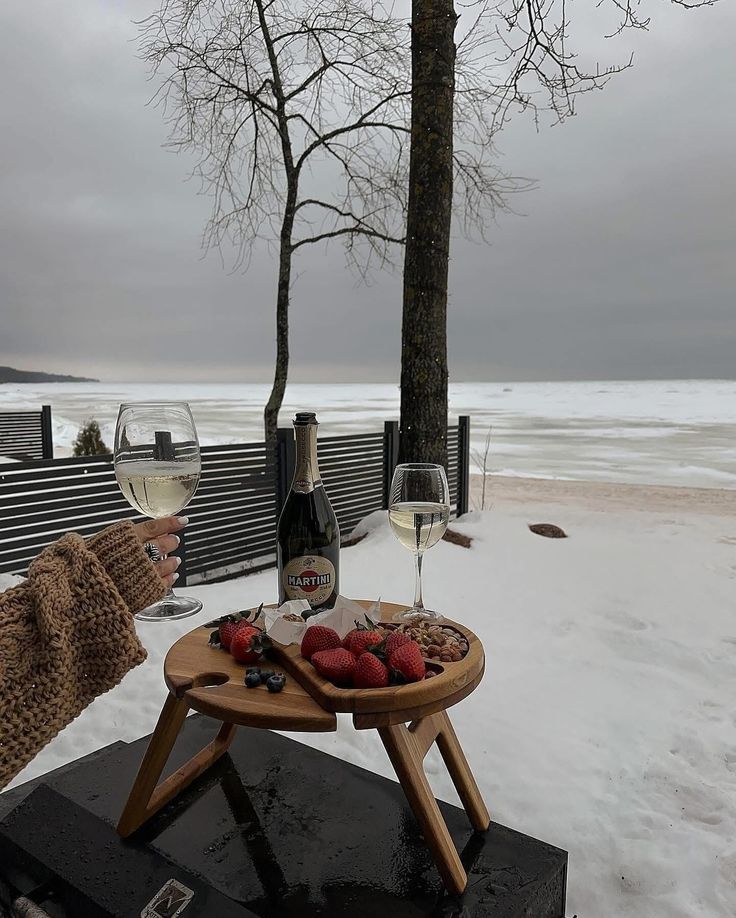 Destination Diaries tweet media