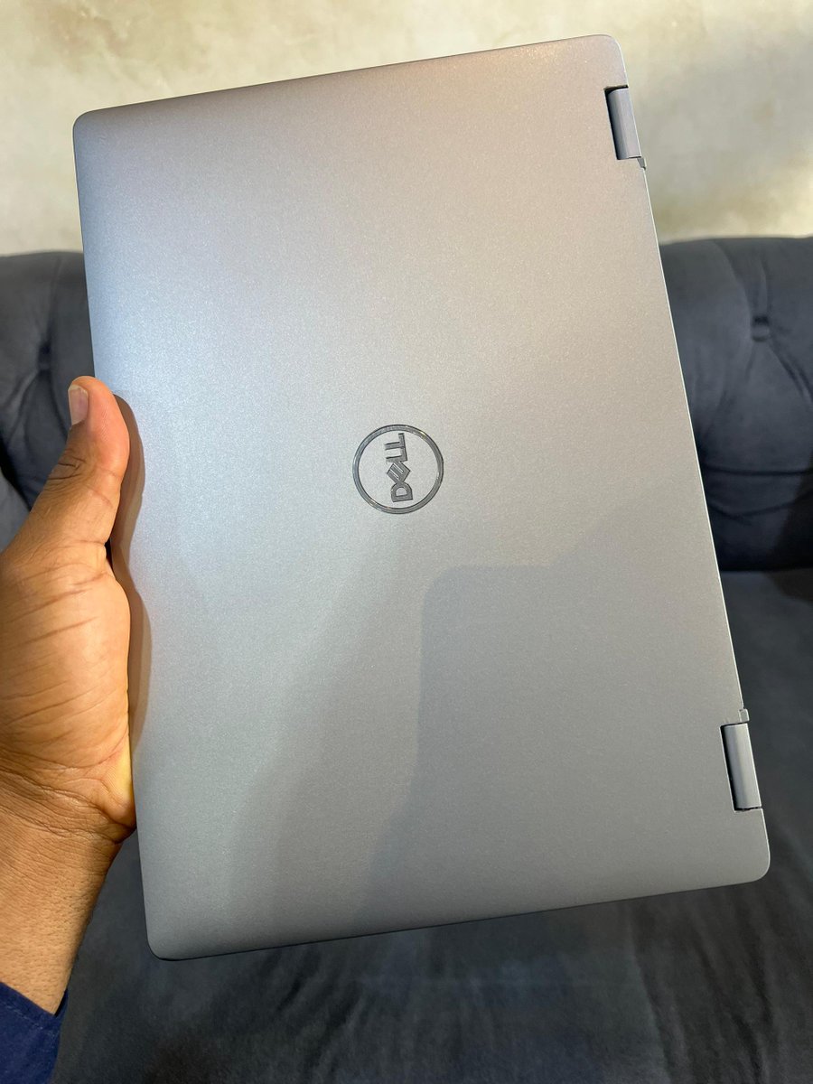 teckdeck247's tweet photo. 🇺🇲Dell latitude 5310 2in1
Core i5 10th Gen
256GB SSD 8GB RAM
Keyboard light
Touchscreen convertible laptop
Face ID unlock
FHD Display
Excellent Battery
Genuine Charger
₦380,000
Free nationwide delivery (doorstep only available in kaduna) DM or 08102414950(Whatsapp/ phone call) https://t.co/ef7arGg190
