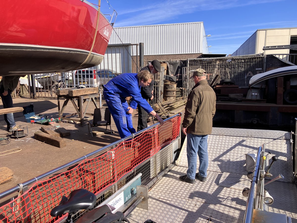 Dick van der Plas tweet media