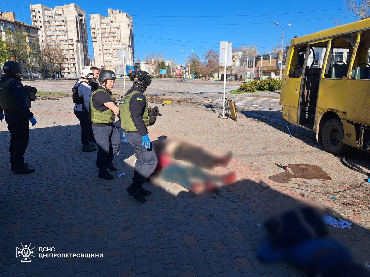 Volodymyr Zelenskyy / Володимир Зеленський tweet media