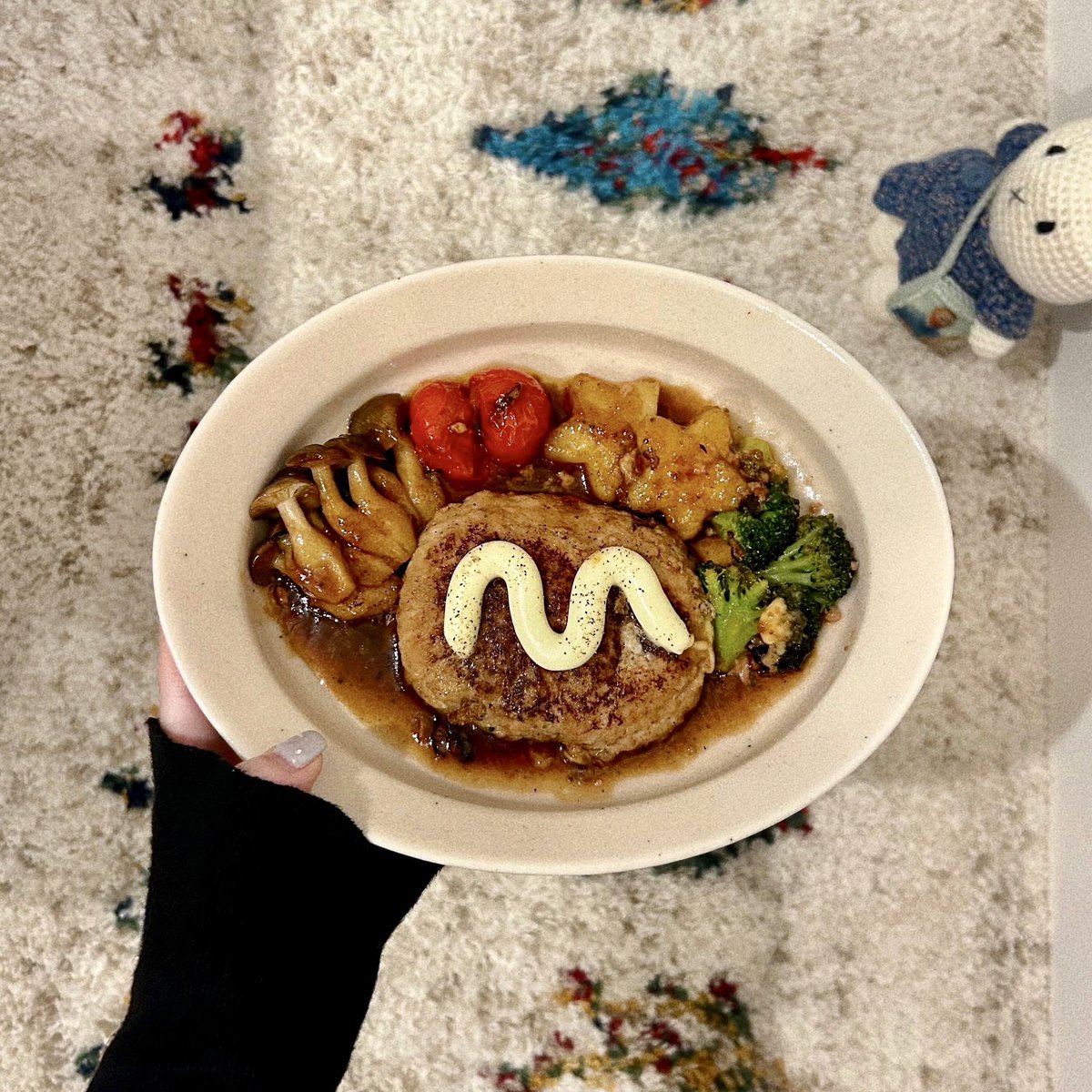 _1294_ms_'s tweet photo. 我が家のハンバーグ 🍅ᯓ˚⋆★ https://t.co/GDSgpXfgqf