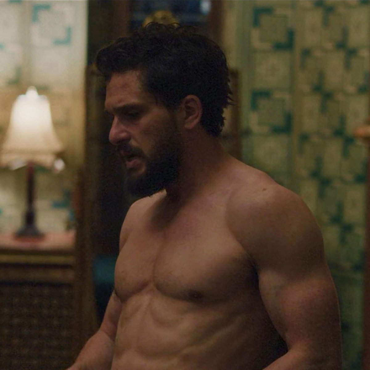 hot celebs tweet media