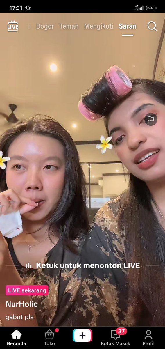 julydump tweet media