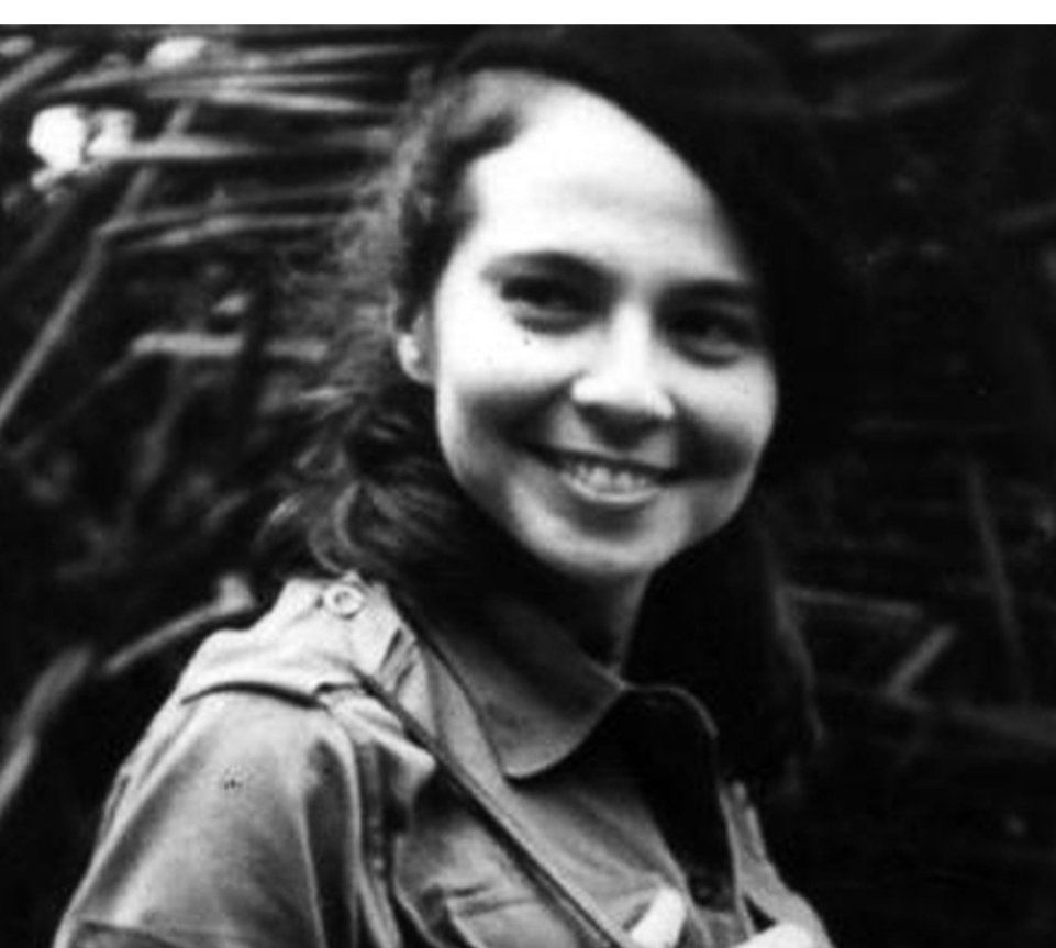 La flor que renaca cada abril!!! 
Nuestra Vilma!!!
#CubaViveEnSuHistoría 
#CubanasVsBloqueo 
#UCMLT