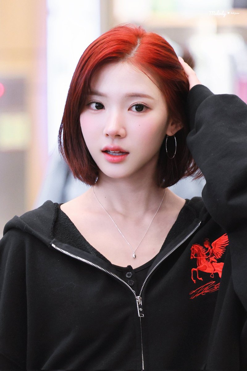 ɪʀꜱᴀ tweet media