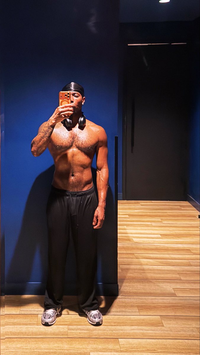 Kalief_W's tweet photo. 🍫 https://t.co/l5tfRTRMGf