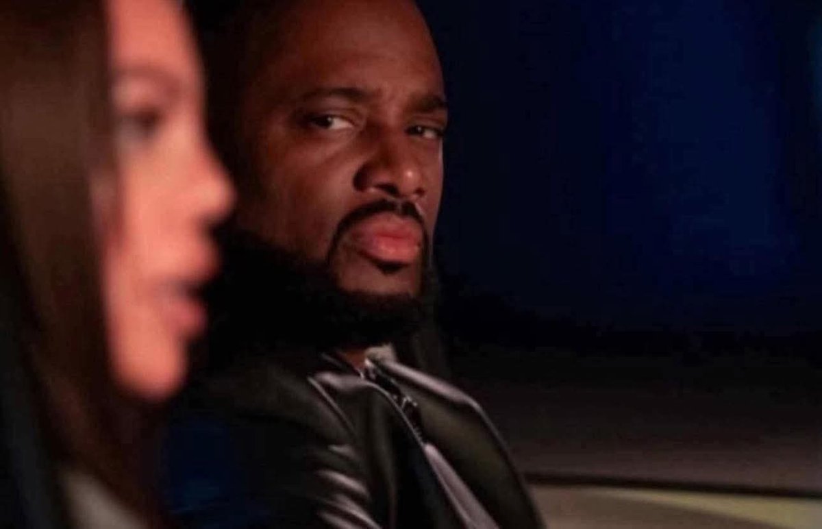 Nhlanhla_myth's tweet image. Date canceled, she uses tampons