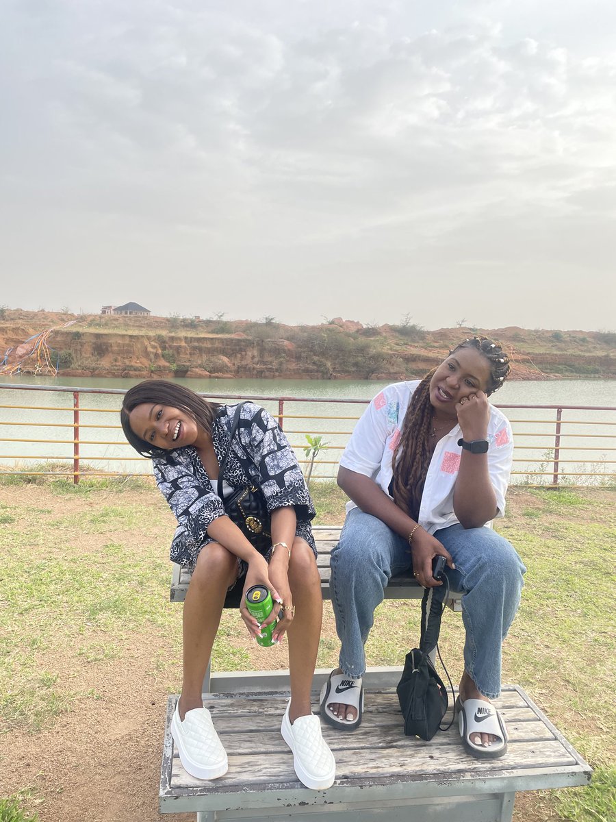 Plateau Asian girl🌟 tweet media