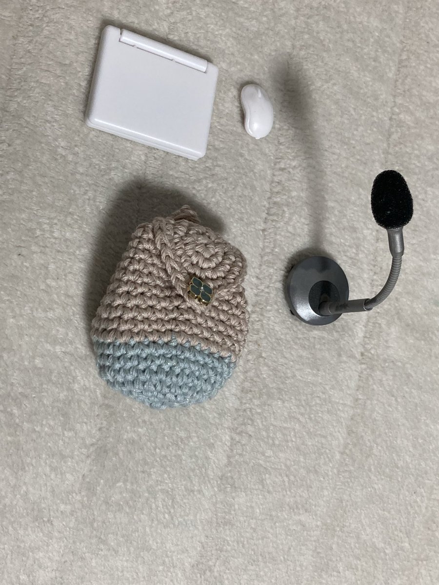 しづあや tweet media