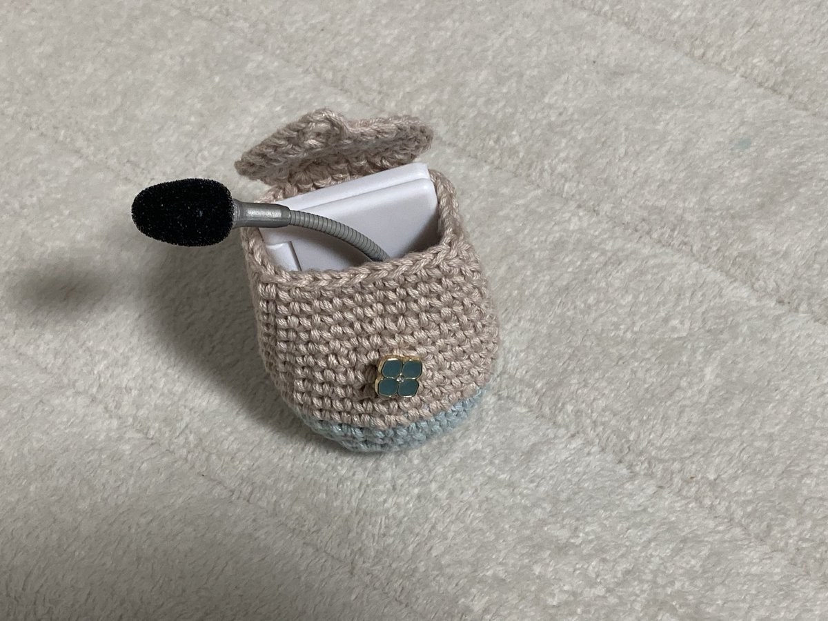 しづあや tweet media