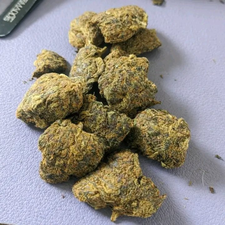 L K Banks420 tweet media