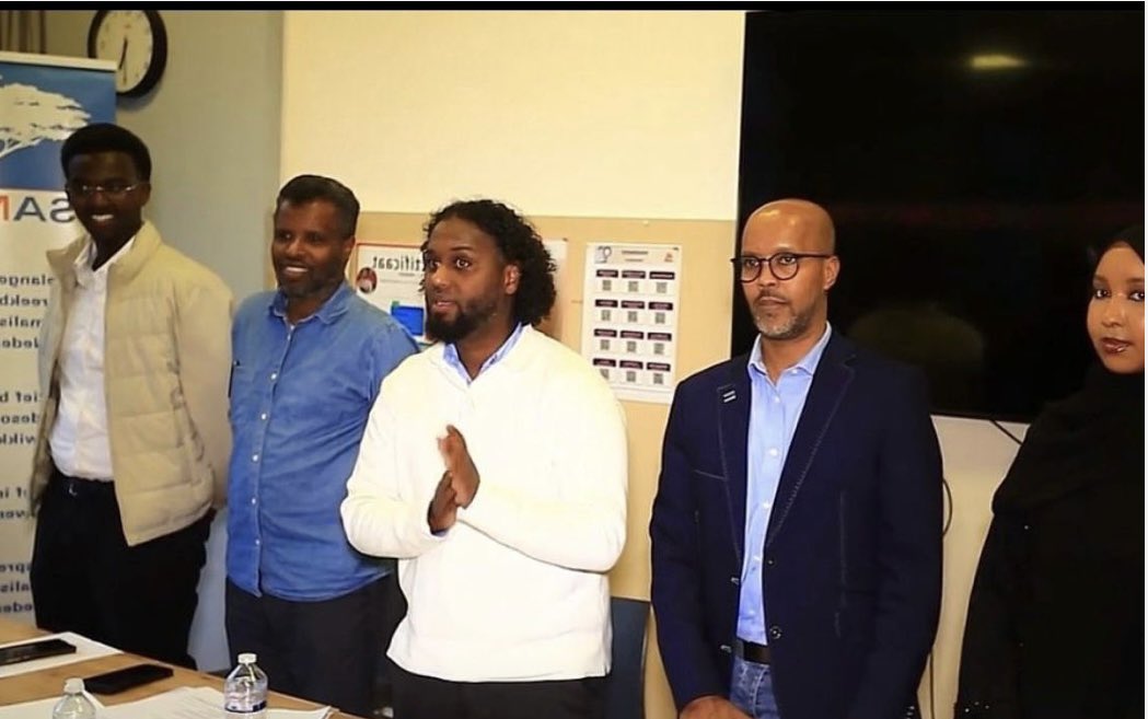 MaliNetwork's tweet photo. The Federation of Somali Associations Netherlands (FSAN) has elected a new committee for a three-year term.

Chairman  (Abdi Hooyo) was re-elected, signaling strong confidence in his leadership.

Elections were held March 29 in Amsterdam, with over 20 member groups represented. https://t.co/CVbkvoDblf