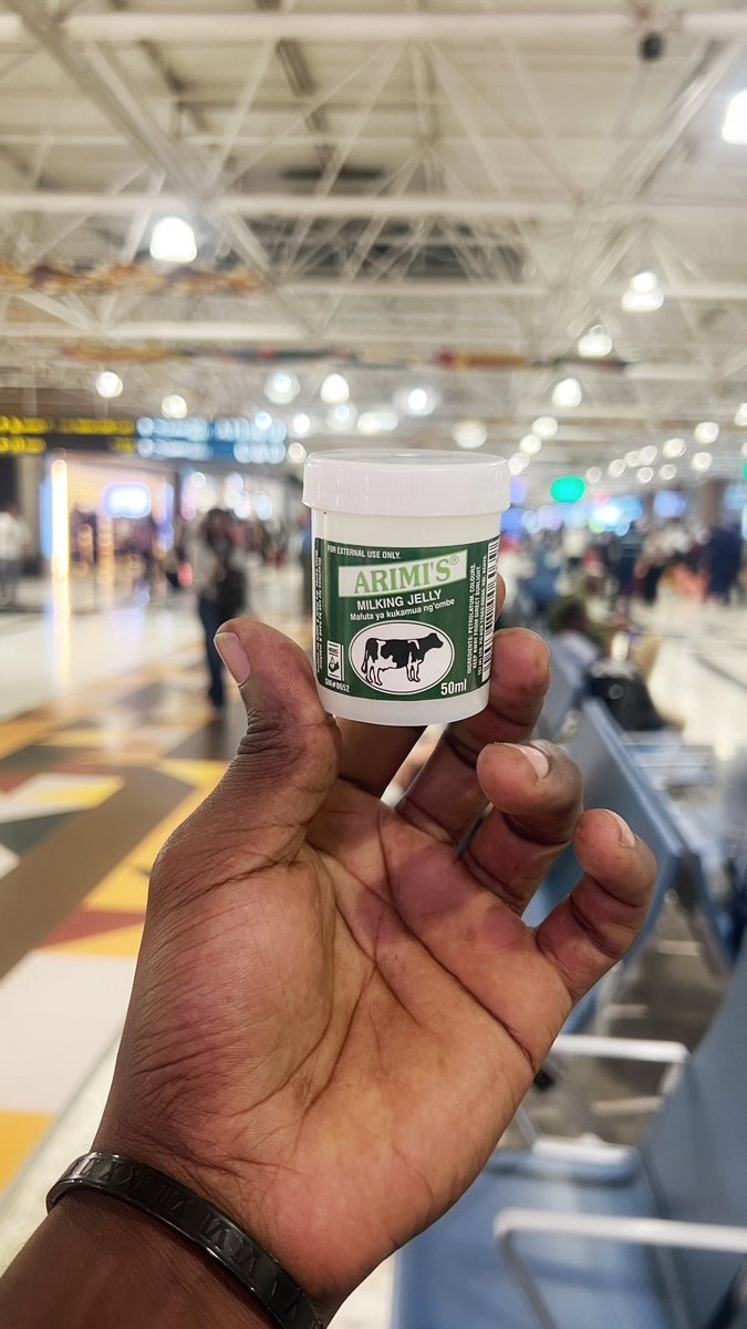 Armstrong tweet media