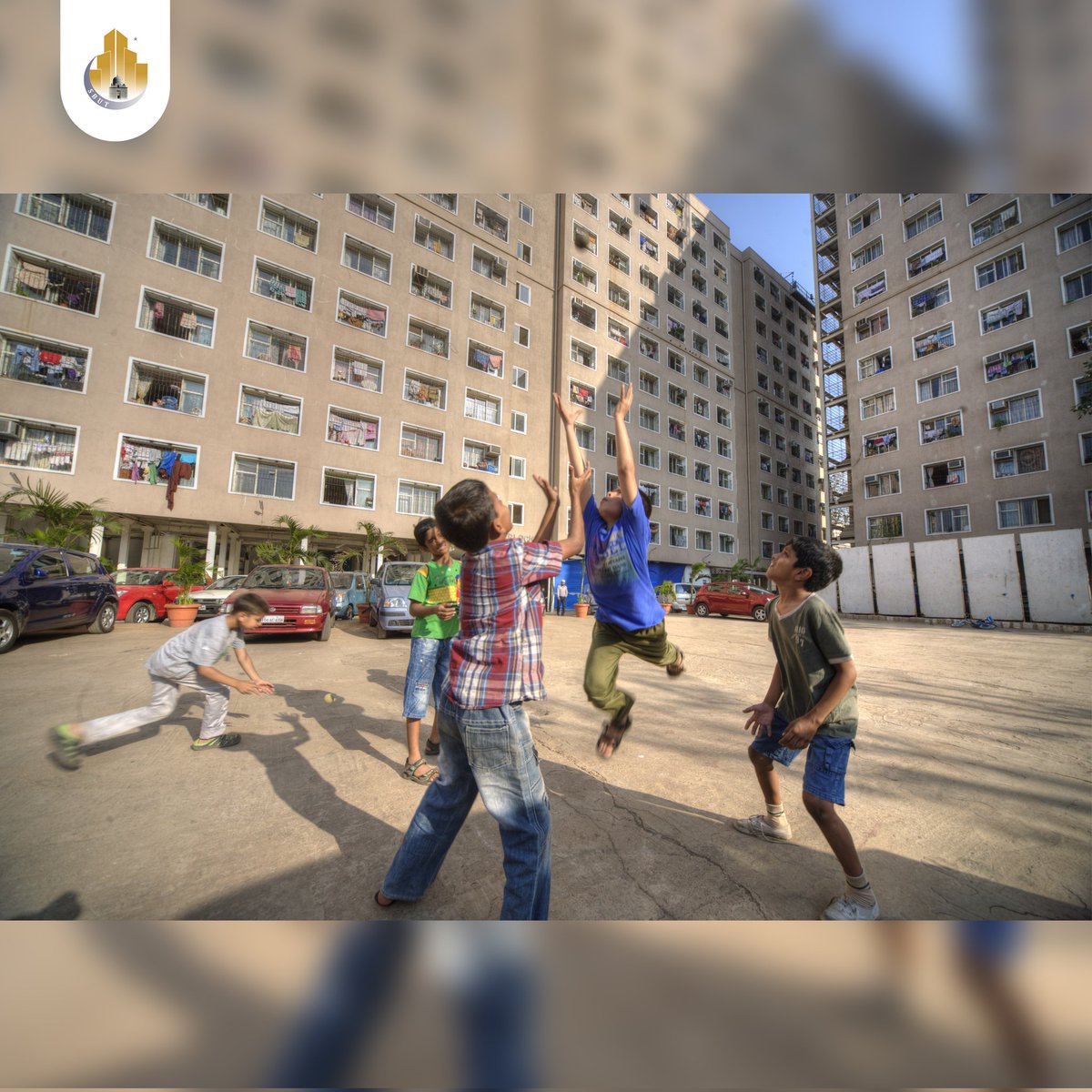 SBUT_Mumbai's tweet photo. Being healthy is not just about getting the right treatment. It is shaped by the spaces we live in.

Open areas, clean surroundings, access to light, air, and safe community zones all play a quiet but powerful role in everyday well-being.

The transformation underway in Bhendi Bazaar is creating environments that support healthy living, safety, and a better quality of life.
.
.
.
#WorldHealthDay #HealthySpaces #UrbanHealth #SBUT #BuiltForWellbeing
