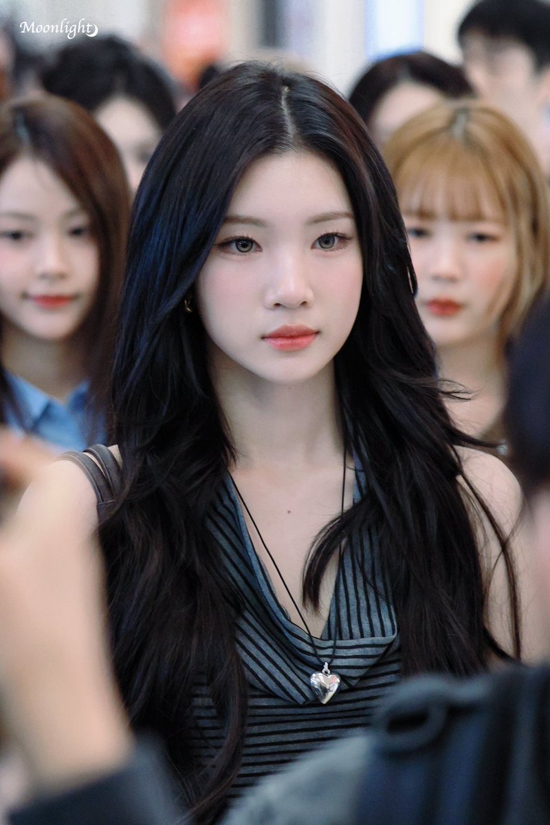 𝑴𝒐𝒐𝒏𝒍𝒊𝒈𝒉𝒕 tweet media