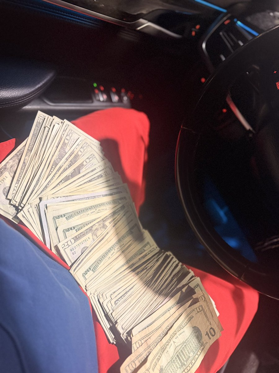 Raskgucci2's tweet image. Let’s call it a night ☔️ #Losangeles #Watts #Compton #Southcentral