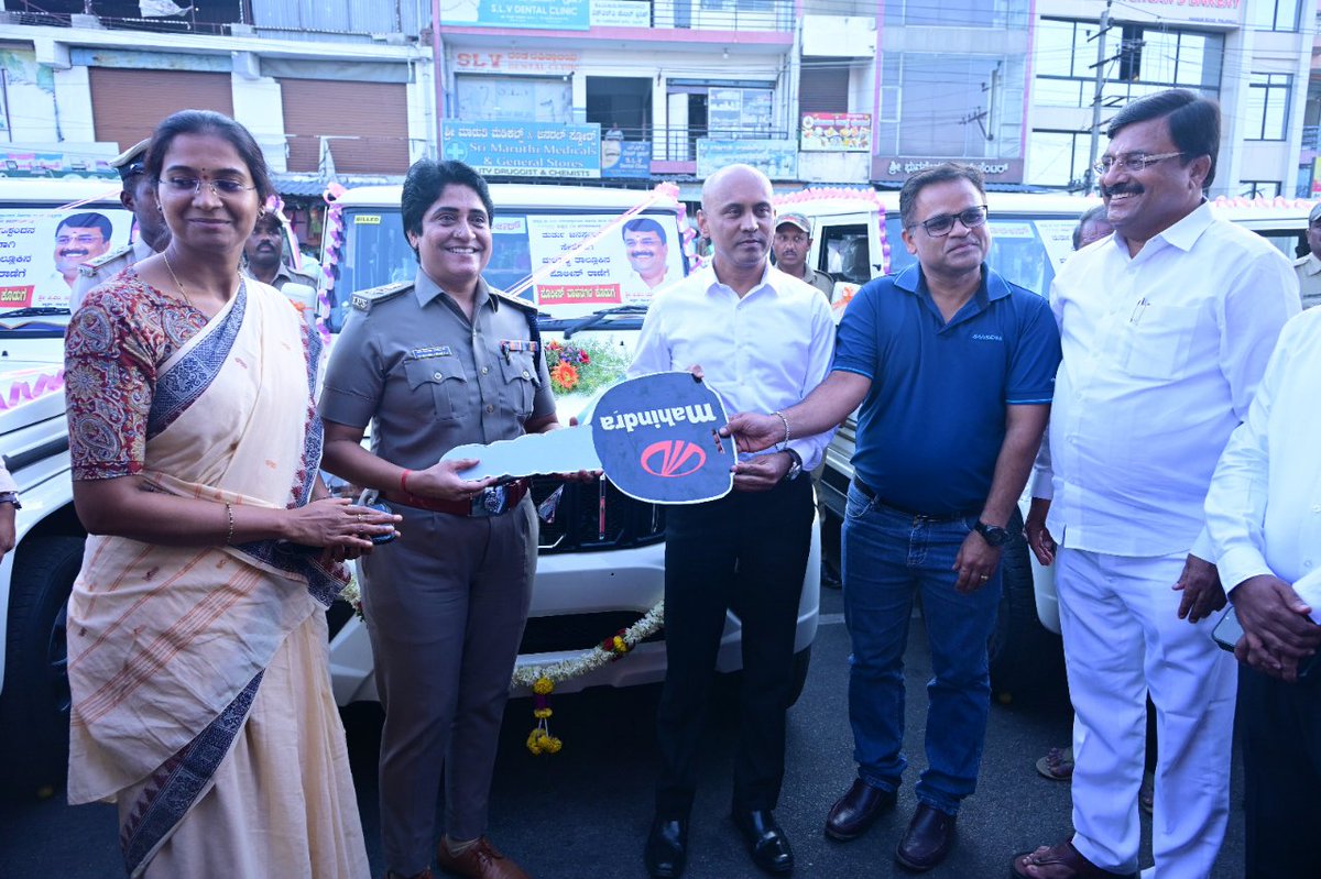 Mandya District Police tweet media