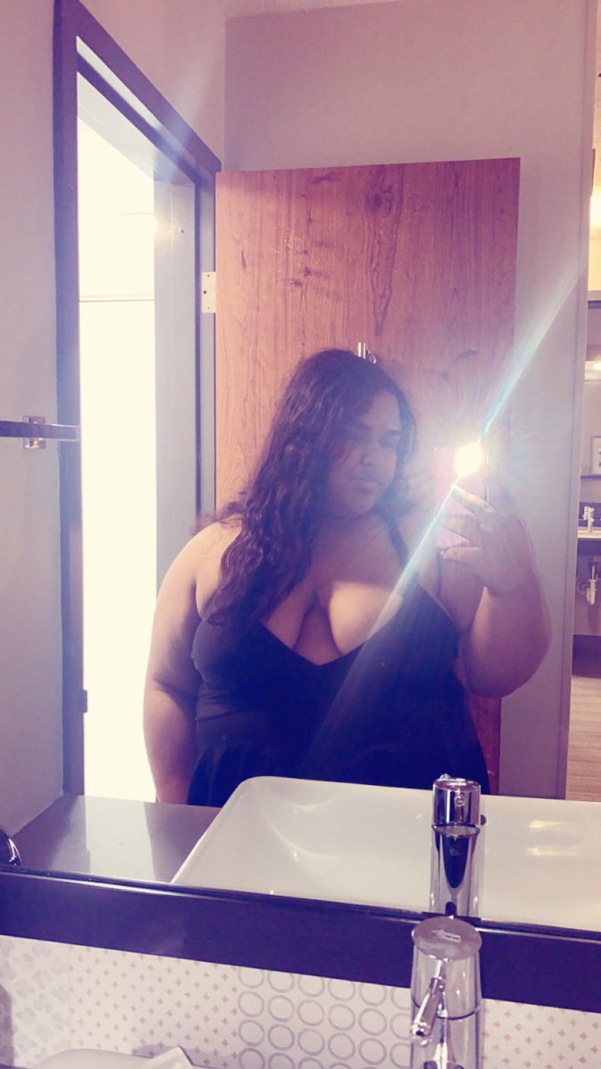 Ileysha18 tweet picture