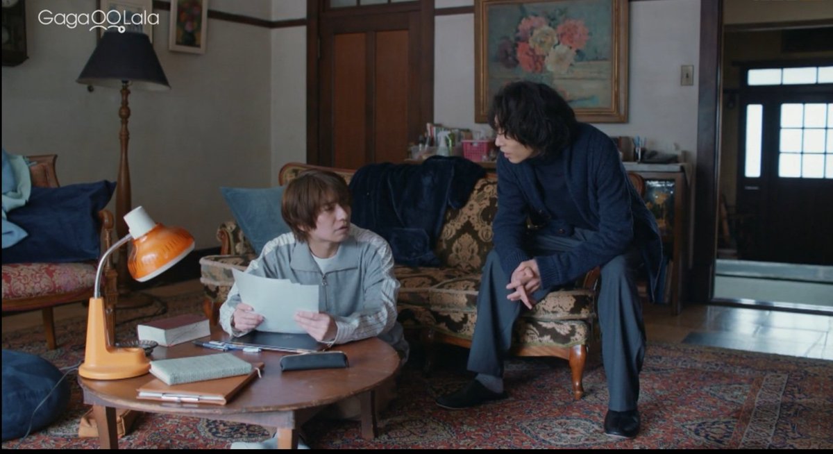 rialeetea's tweet photo. I'm also obsessed with how cozy and warm these shots are and the overall ambiance of the episode 🙈 It really makes you feel like everything is settling back into place after this fateful reunion.

#LifeinSmokeyBlue
#ドラマスモブル https://t.co/n0lPoFgyKs