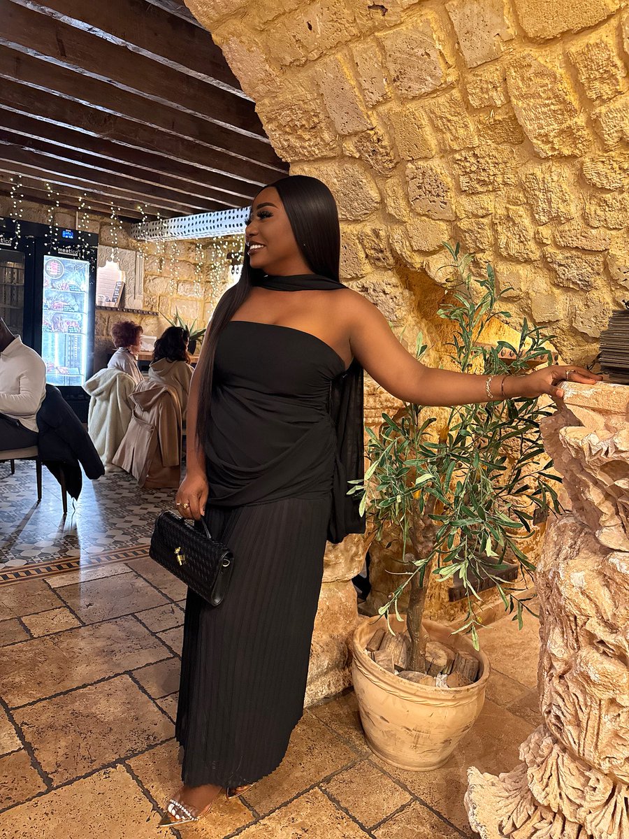 jumaiiii_xo's tweet photo. A new chapter wrapped in Grace, Favour and Blessings 🎈✨
Alhamdulilah… I’m Grateful
Happy Birthday to me 🥂🎈
#BetterwithAge #april7 #birthday #meetbroslondon #31andthriving https://t.co/EyjnwNRCun