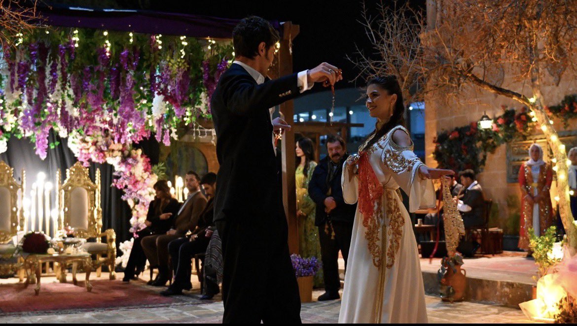 B 🪻✨ tweet media